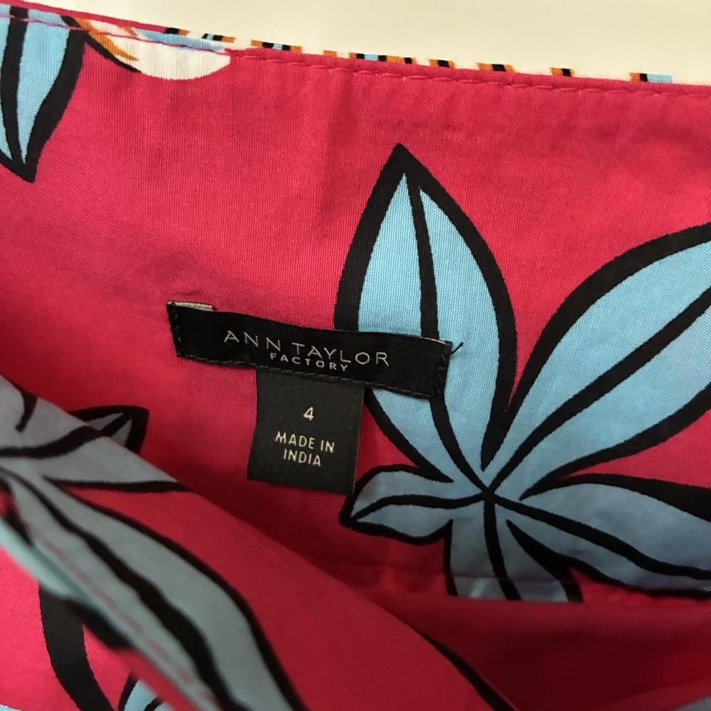 Ann Taylor Factory Pink Floral Pleated A-Line Skirt - Size 4 EUC - Picture 5 of 10